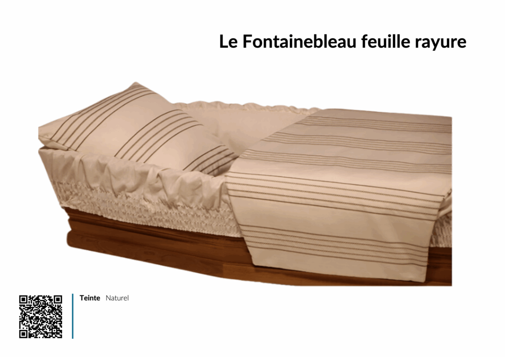 Cercueil en tissu rayé avec coussin assorti.